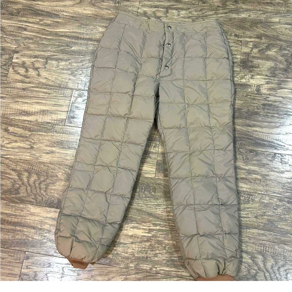 Gray vintage Woolrich Goose down pants
